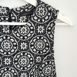 Zara Medallion Dress Size M